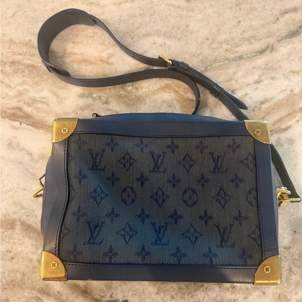 Louis Vuitton Black Crossbody Bag